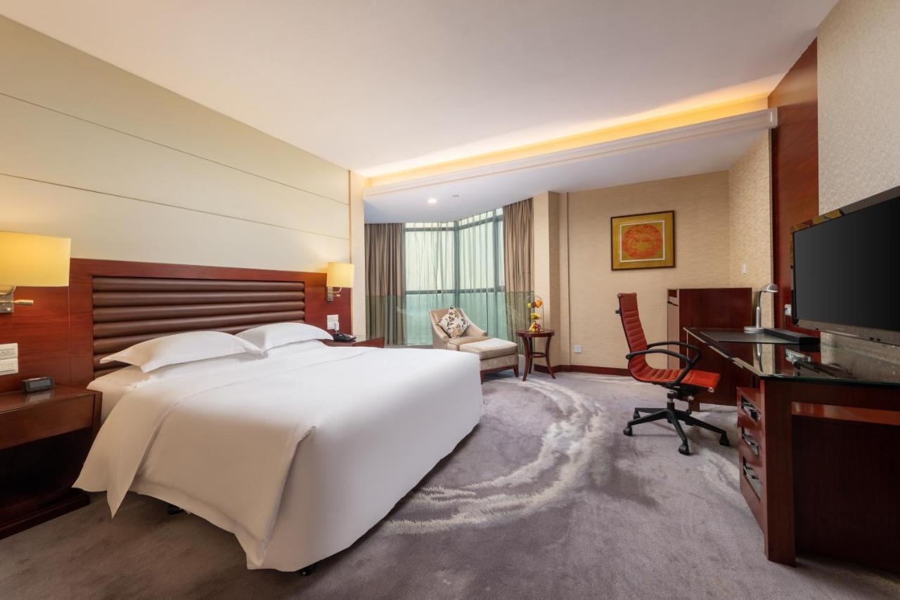 Crowne Plaza Foshan By Ihg - Canton Fair Free Shuttle Bus Eksteriør bilde