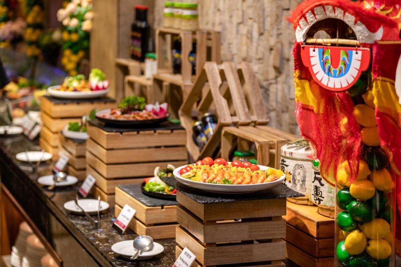 Crowne Plaza Foshan By Ihg - Canton Fair Free Shuttle Bus Eksteriør bilde