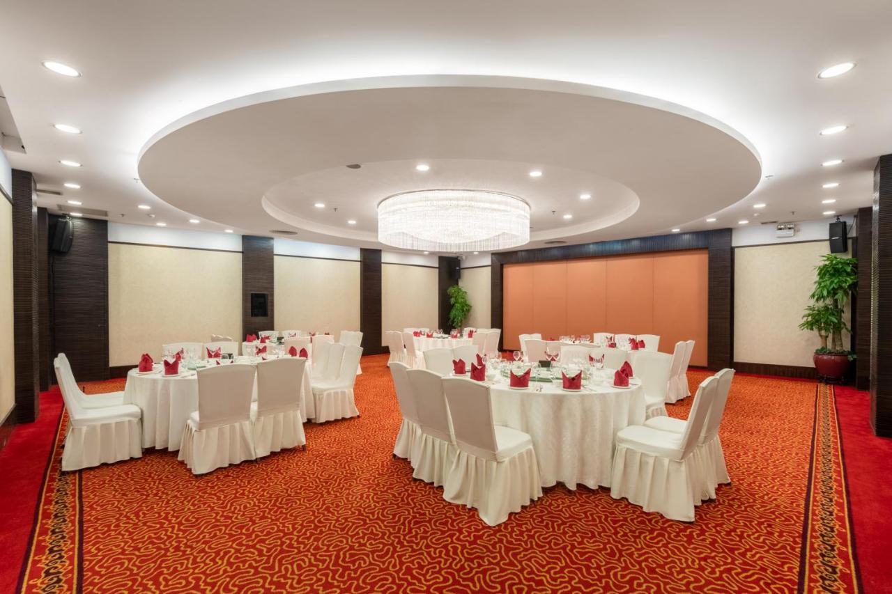 Crowne Plaza Foshan By Ihg - Canton Fair Free Shuttle Bus Eksteriør bilde