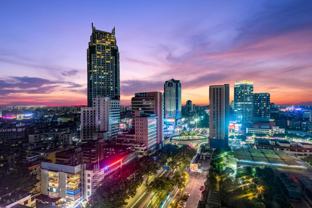 Crowne Plaza Foshan By Ihg - Canton Fair Free Shuttle Bus Eksteriør bilde